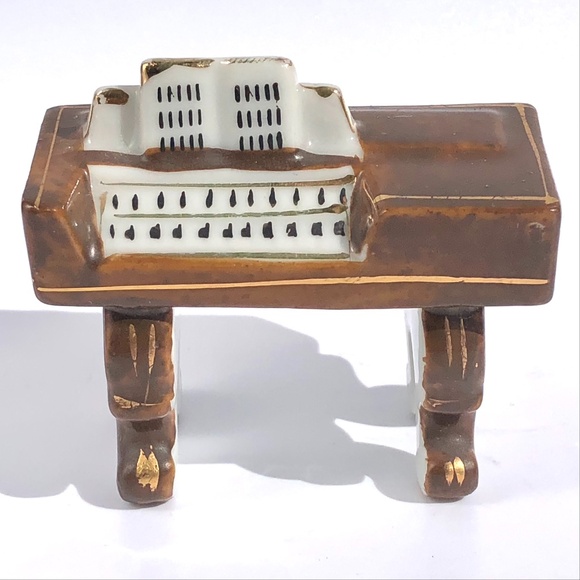 Miniature Piano Organ Ceramic Brown Gold Trimmed Made Occupied Japan - Picture 1 of 15
